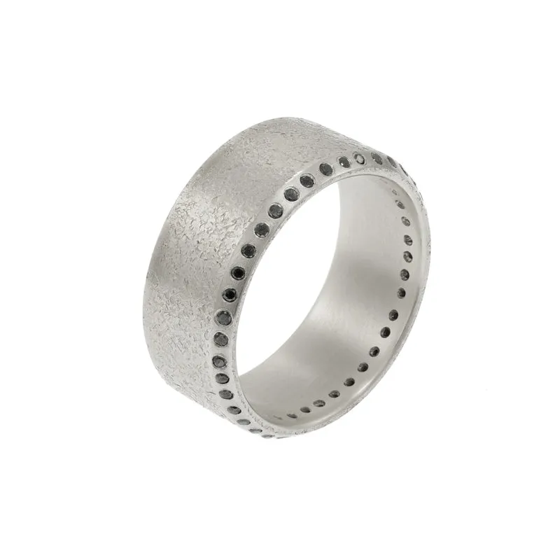 14K Gold Beveled Edge Rustic Band with Black Diamonds