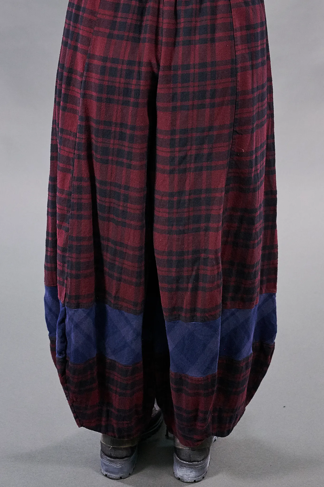 3209-Cabin Blue Four Square Pant-U
