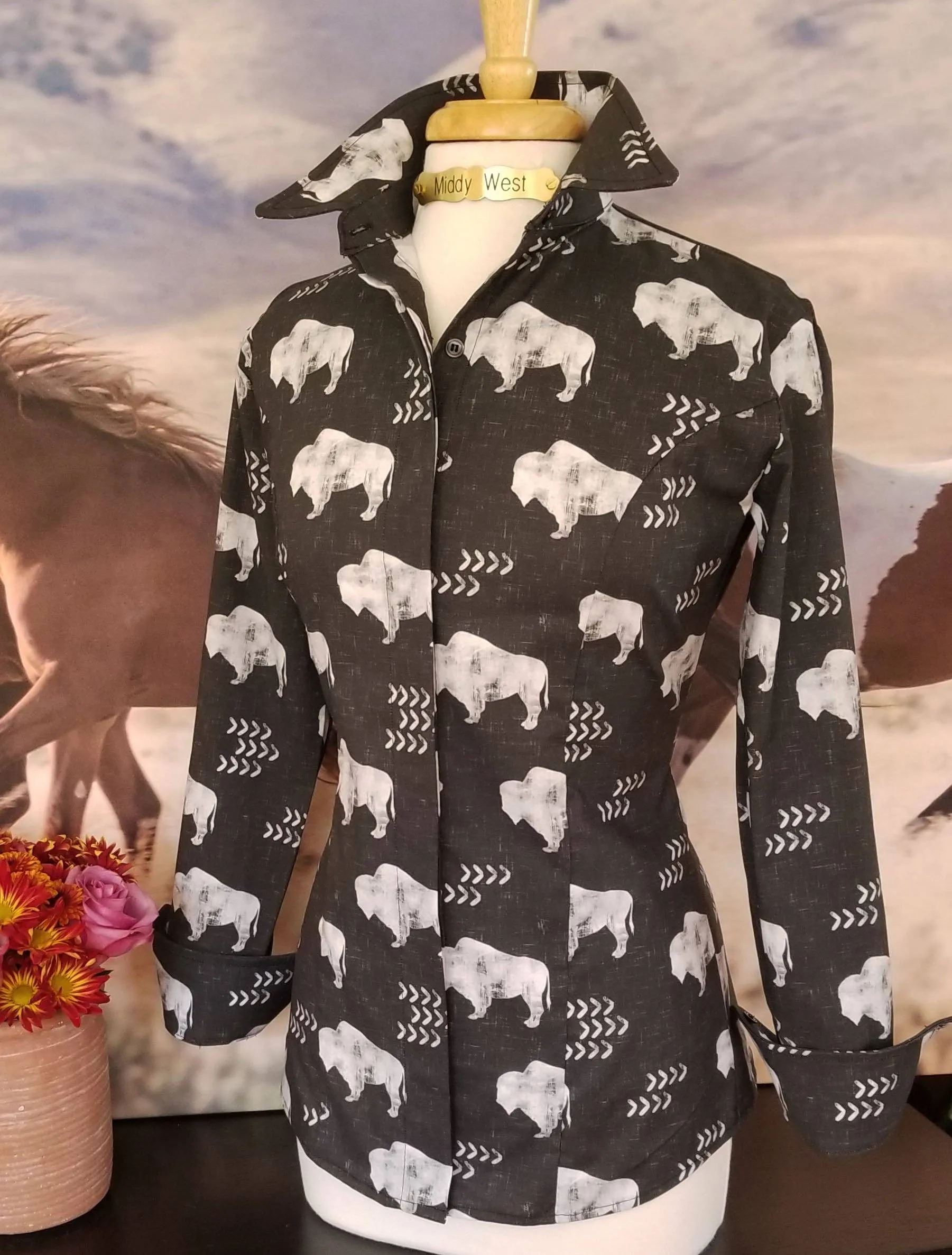 BUFFALO LOVE SHIRT