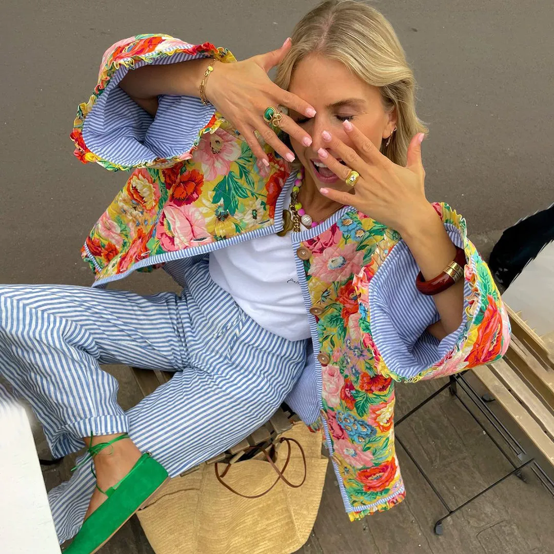 COLORA | STYLISH FLOWER JACKET