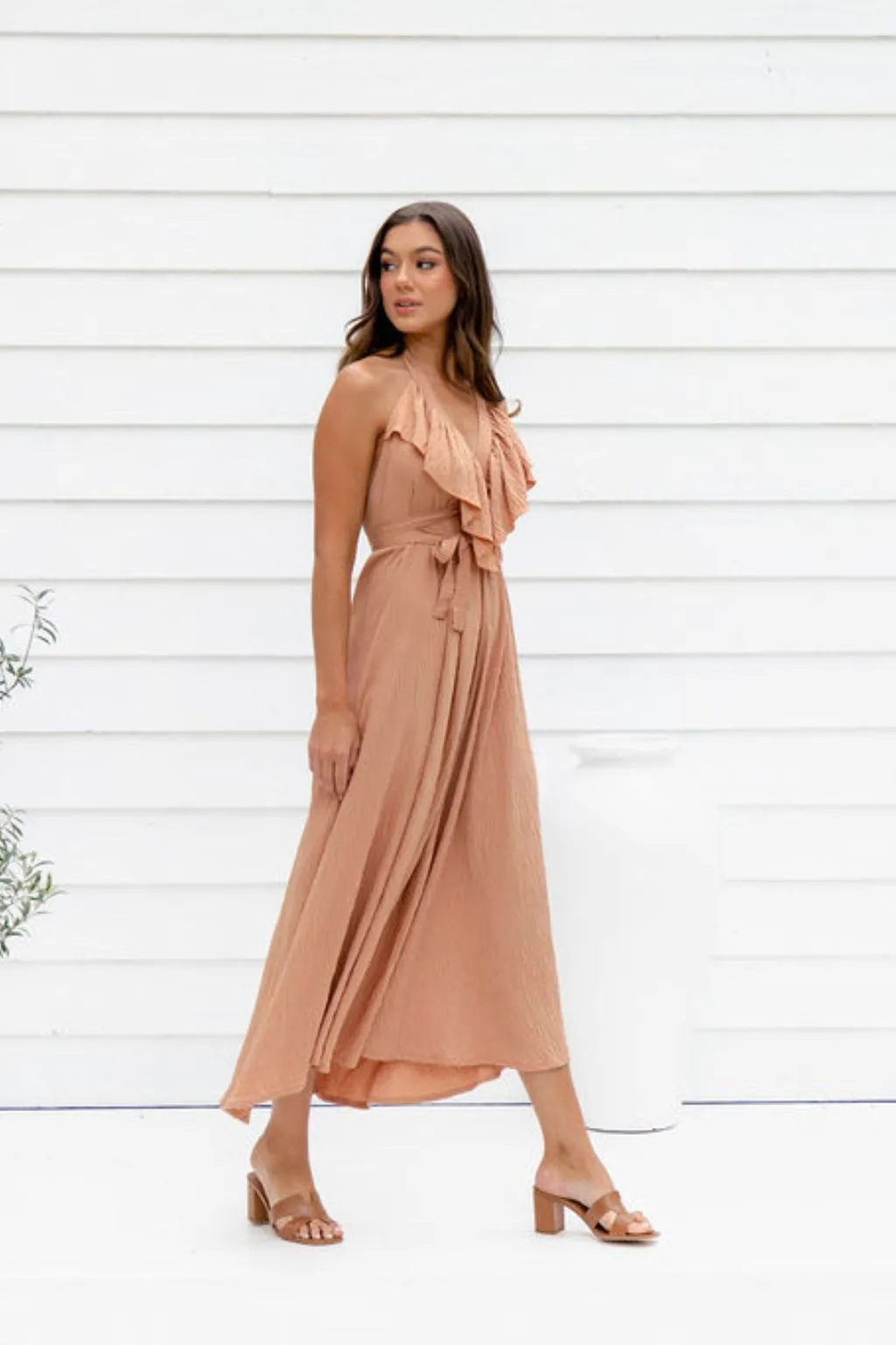 D004 Wave of Wanderlust Maxi Dress
