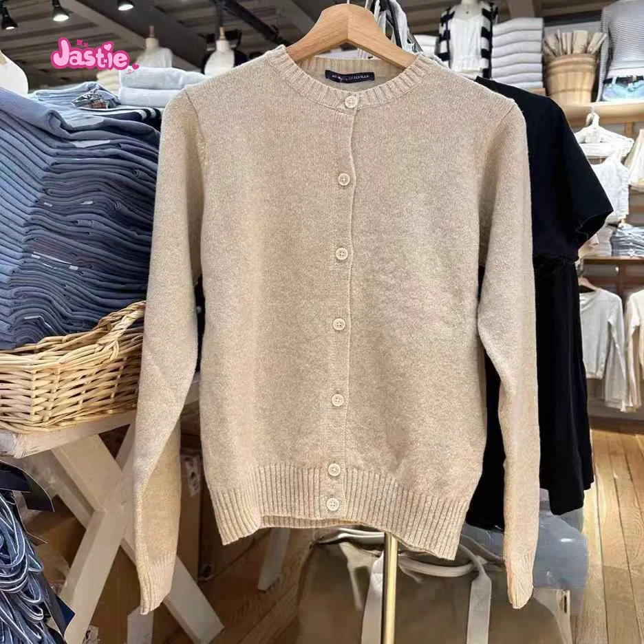JazzHer Round Neck Solid Color Sweet Winter Sweater 2025 New Autumn Retro Women Jackets Single Breasted Basis Casual Female Coats Top