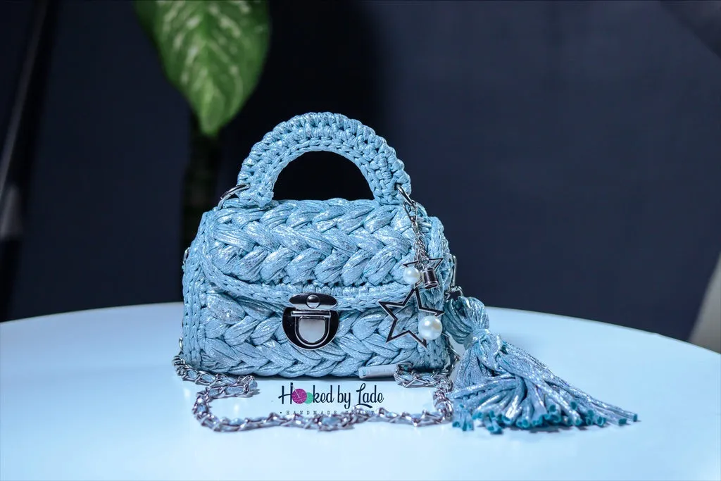 Shimmering ‘Tiffany Blue’ Crochet Bag