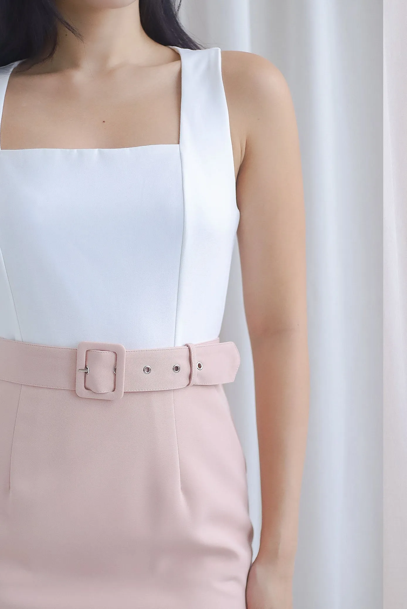 TDC Claude Square Neck Belted Work Dress In White/Nude Pink
