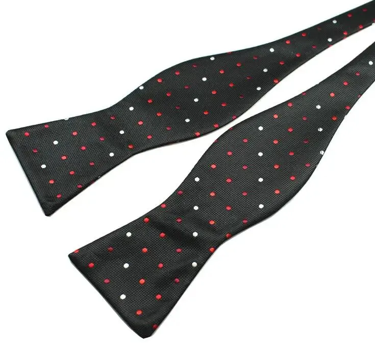 The Classic Knot Self-Tie Bowtie