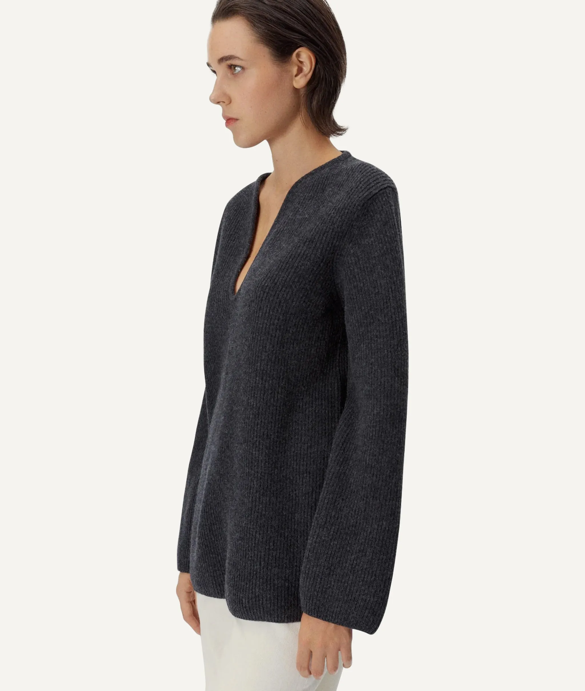 The Woolen Oversize V-Neck