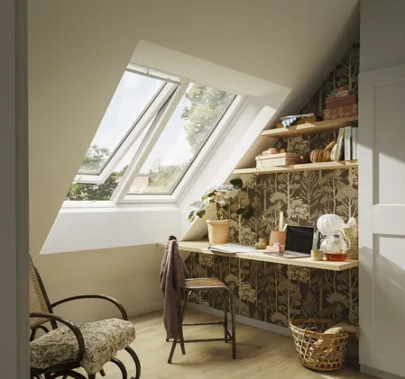 VELUX GPLS FFK06 2070 2-in-1 Double Glazed Top-Hung Window (127 x 118cm)