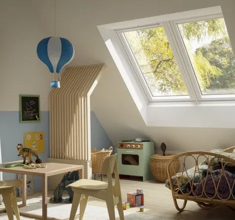 VELUX GPLS FFK06 2070 2-in-1 Double Glazed Top-Hung Window (127 x 118cm)