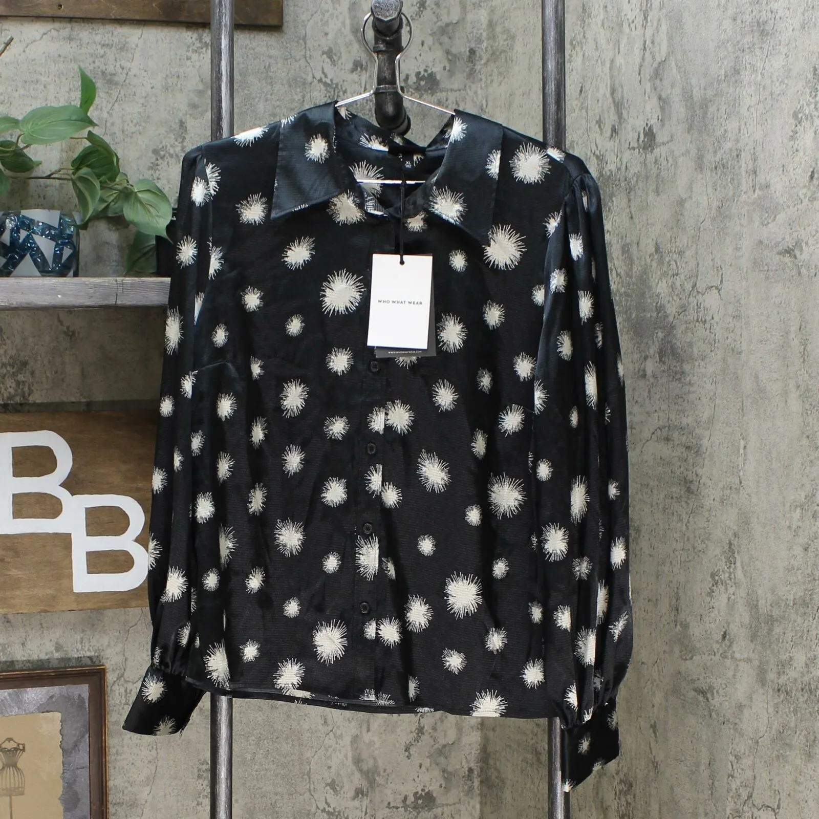 Who What Wear Women's Floral Print Long Sleeve Button-Down Shirt