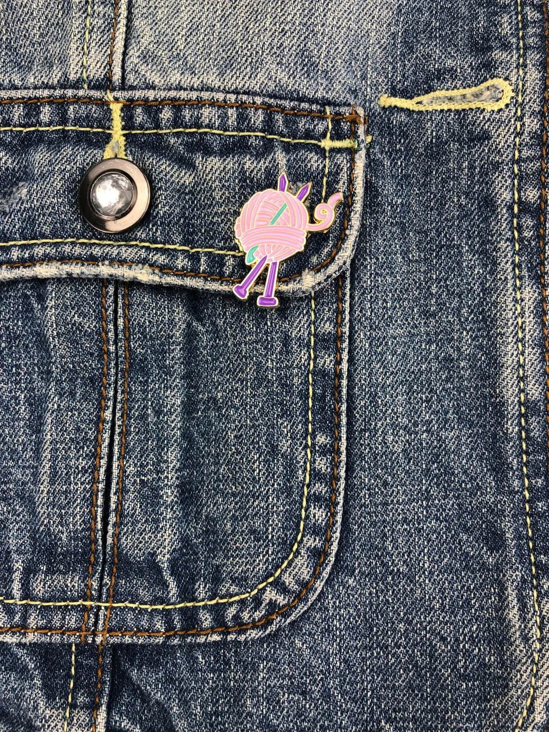 Yarn and Knitting Needles - DIY Enamel Pin