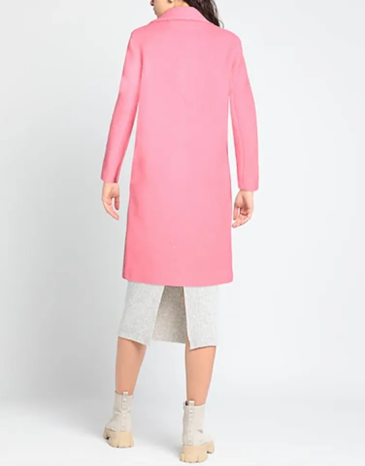YES LONDON
Coats